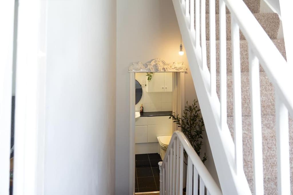 Regency Grade II Listed Townhouse By Centre And Beach 布赖顿 外观 照片