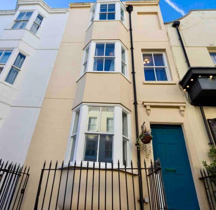 Regency Grade II Listed Townhouse By Centre And Beach 布赖顿 外观 照片